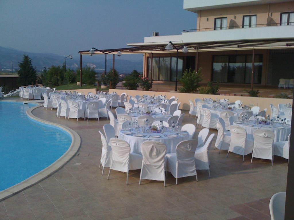Achillio Hotel Komotini Esterno foto