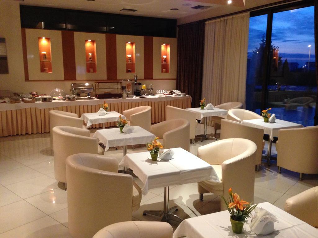 Achillio Hotel Komotini Esterno foto