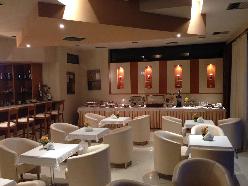 Achillio Hotel Komotini Esterno foto