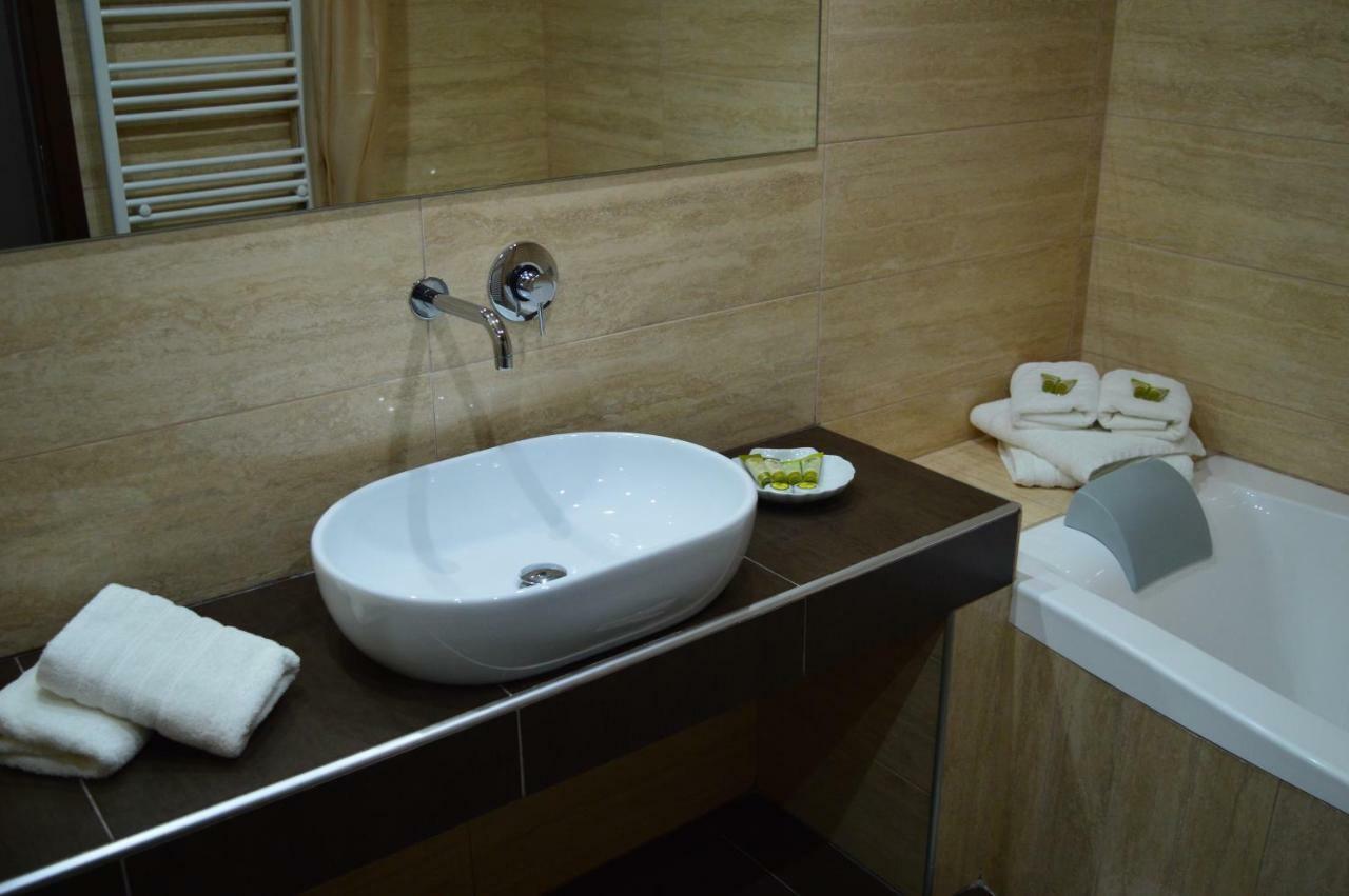 Achillio Hotel Komotini Esterno foto